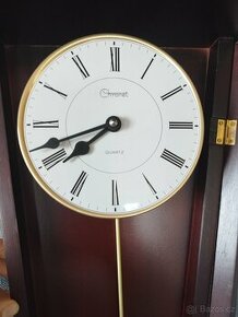 Nástěnné hodiny s kyvadlem Chronet Quartz