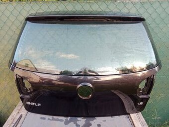 Zadní dveře VW Golf V
