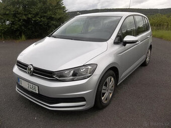 VW Touran 1,2 TSI, r.v. 02/2016, 7 míst, pravidelný servis