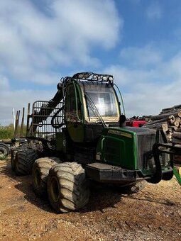 Vyvážecí souprava JOHN DEERE 810E