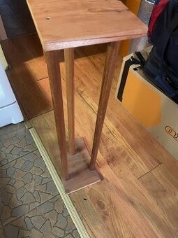 Stojany na repro