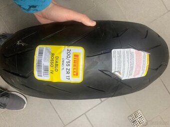Pirelli Diablo Rosso IV 200/55 R17 - 1