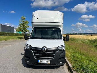 Prodej Renault Master 2,3 rv 2021plachta 10palet