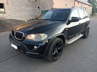 BMW e70 x5 173kw 7mist, 20" komfort DVD