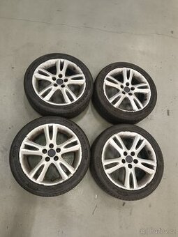 Sada Alu R16 Škoda Roomster/Fabia 5x100