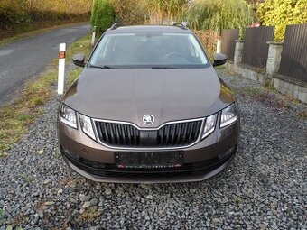 Škoda Octavia 2.0 TDI 110KW,1.Majitel,Navi Edice-Clever