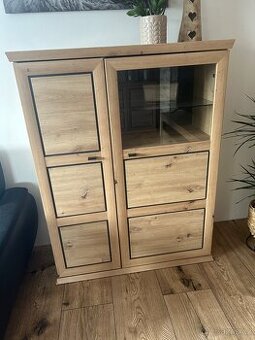 Vysoká komoda Harvey