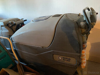 ÚKLIDOVÝ STROJ NILFIX