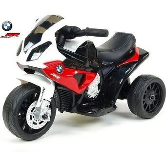 Elektrická tříkolová motorka