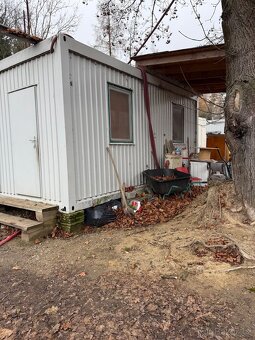 Prodám dva obytné kontejnery - lehce použité, plně vybavené