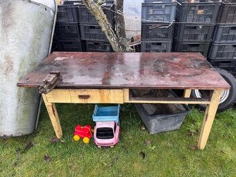 PRACOVNÍ VELKÝ STŮL + SVĚRÁK.