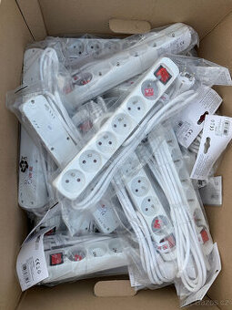 Nové Prodlužovací kabely (450 ks)