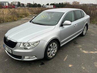 Škoda Superb 2.0 TDI 103Kw 4x4,ČR,Automat,Bixenon,Navigace