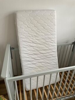 Dětská postýlka DREWEX s matraci