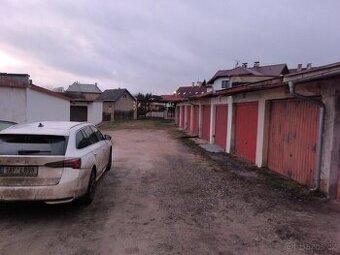 Pronajmu garáž v Sokolově - 1