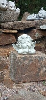 Zahradní dekorace- Andílek 3