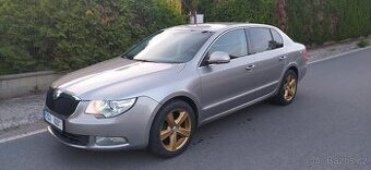 ŠKODA SUPERB II SEDAN 1,8TSi118kw,rv2009,DSG,XENONY
