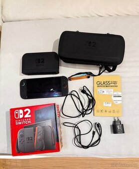 Nintendo Switch 2 + cestovní brašna