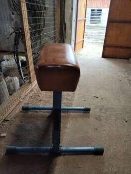 Gymnastická koza stavitelná výška - kůže