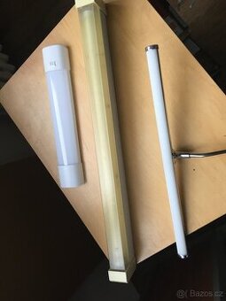 NÁSTĚNNÁ SVĚTLA RŮZNÁ