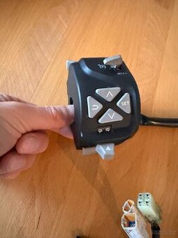 Prepinac KTM superduke 1290