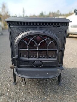 Litinová kamna Jotul F3 CB černé