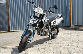 KTM SUPERMOTO 660