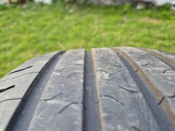 Pneu letní 235/55 R 17