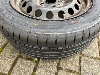 4x Nové pneu letní 195/55 R15 s s plecháčema zdarma