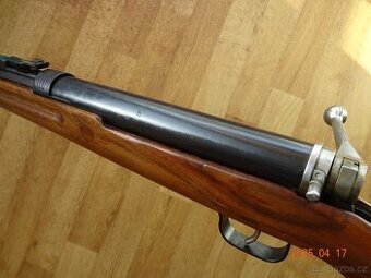 Prodám vojenskou vzduchovku vz. 47, stav nové, zn. SÚTVS,