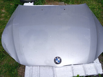 BMW E60 / E61 kapota a blatník - 1