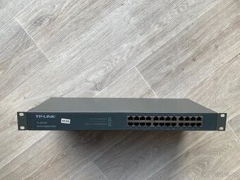 TP-Link TL-SG1024