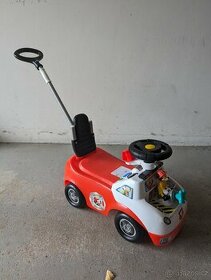 Odrážedlo hasič Mickey Kiddieland s vodící tyčí