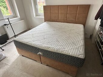 Materasso postel a Magniflex matrace