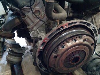 Motor Mercedes-Benz W210 2.8 V6