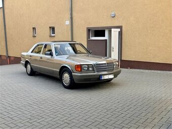Mercedes Benz SE 300