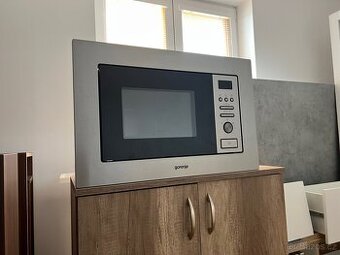 Vestavěná mikrovlnka Gorenje BM201AG1X