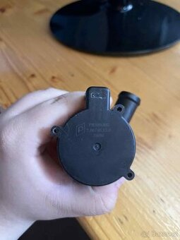 Doplňovací vodní čerpadlo OEM: 5N0 965 561 A