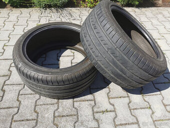 Dunlop letní 275/40/19