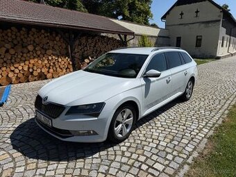 Škoda Superb 3 combi 2.0tdi 110kw Ambition PLUS nová STK