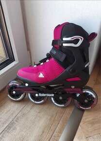 Kolečkové brusle Rollerblade vel.41