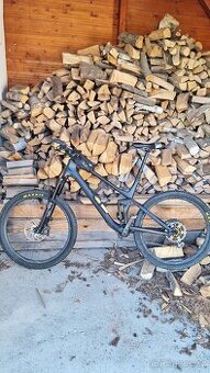 Prodám Canyon Spectral CF 9 ex váha 12,45Kg vel.L