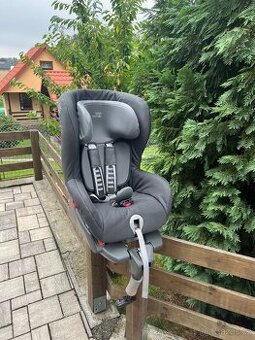 Britax romer safefix plus