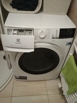 Pračka Electrolux EW7W447W
