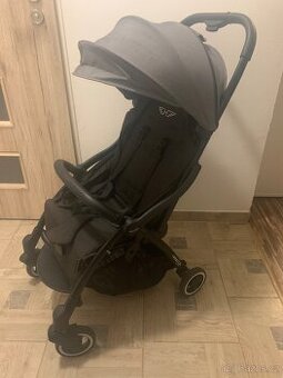 Kočárek HAMILTON R1