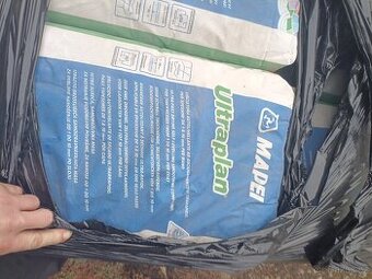 Samonivelační stěrka Mapei Ultraplan