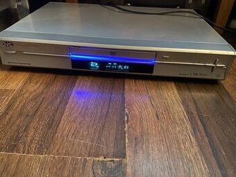 Prodám DVD rekordér JVC DR M100.