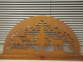 Stolní dřevěný dekorační vánoční oblouk