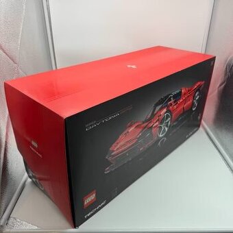 LEGO Technic Ferrari Daytona SP3 42143