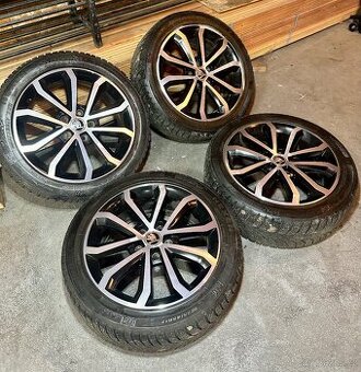 ALU Kola ŠKODA 5x112 R17 HAWK Zimní Pneu 225/45/17